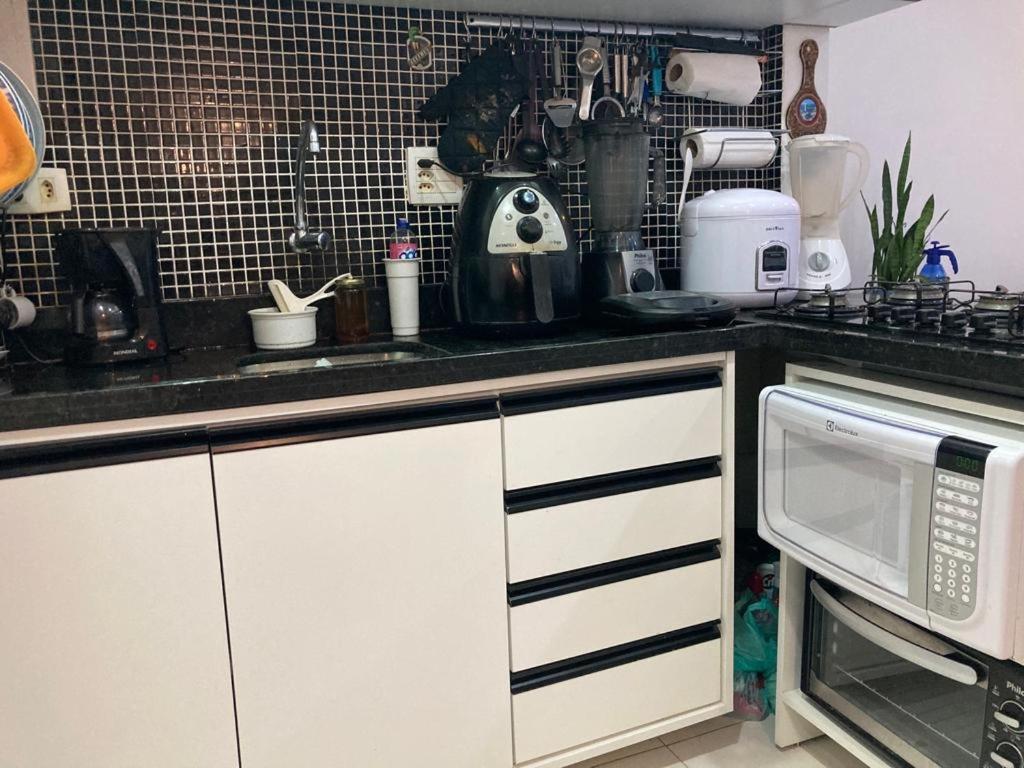 Em Copacabana Apartamento Mobiliado No Posto 6 里约热内卢 外观 照片
